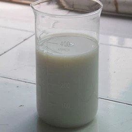 Niet-ontvlambare melkwitte vloeistof FEP-dispersie voor coating 1.35G/CM3 Dichtheid